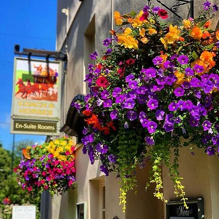 The Coach And Horses Inn Chepstow Exterior photo