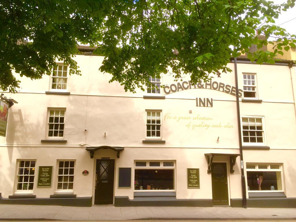 The Coach And Horses Inn Chepstow Exterior photo